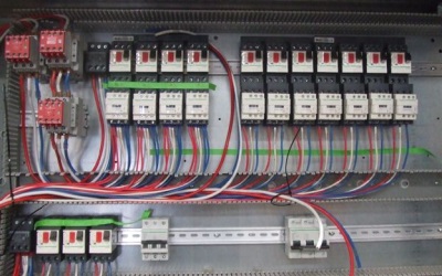 Paneldes panel layout